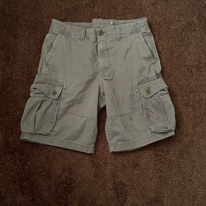 American Eagle Outfitters Men's Cargo Shorts in Gray